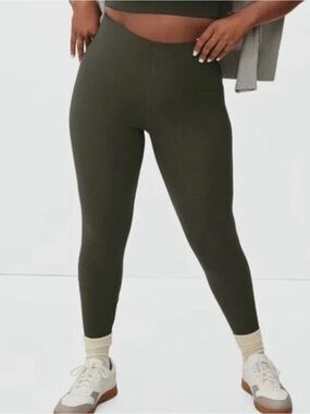 Everlane The Perform Sculpt Legging - Dark Forest